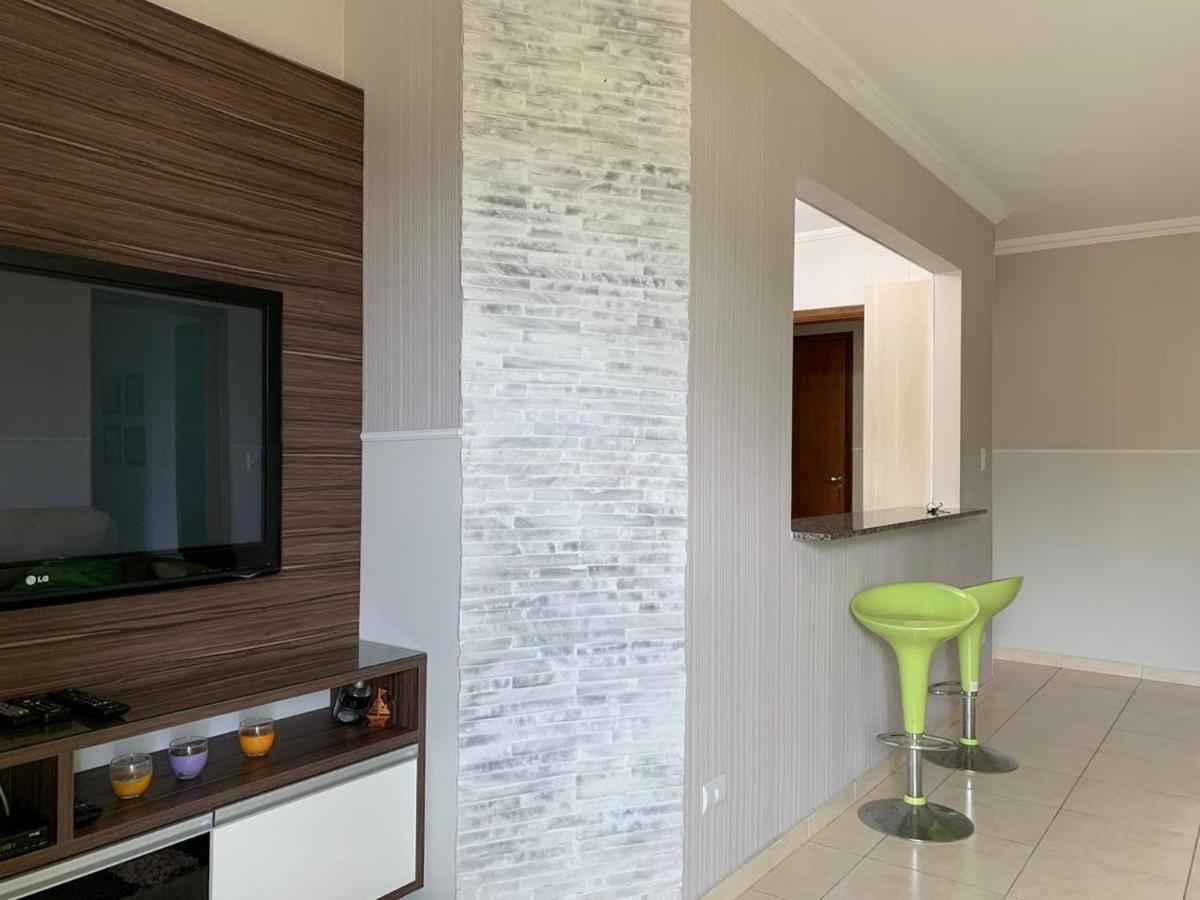 Apto Novo, 2 Quartos - Itagua Apartamento *